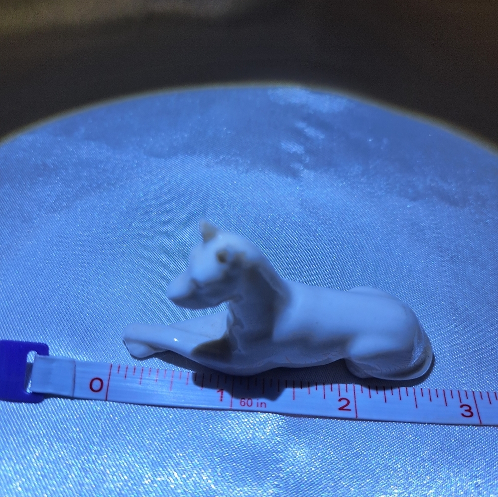 Glass/Porcelin Dog - Picture 3 of 6